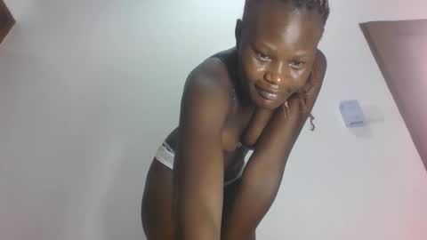 ESTHER online show from 02/12/26, 03:34