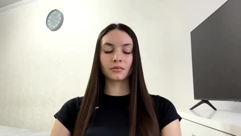 Snapshot of darceydavie chatting on 03/20/26, 02:11 Lina online show from 03/20/26, 02:11