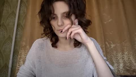 Snapshot of darcihauck chatting on 03/08/26, 06:12 Rina online show from 03/08/26, 06:12