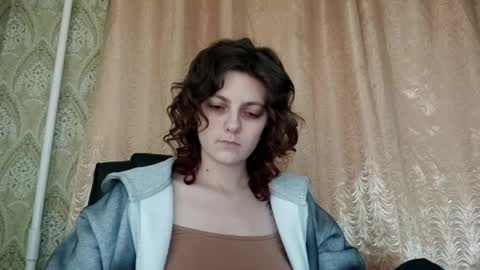 Snapshot of darcihauck chatting on 04/19/26, 06:10 Rina online show from 04/19/26, 06:10