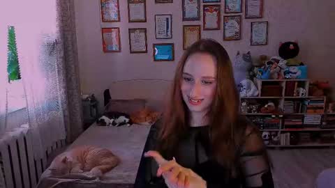 Darcy Siren online show from 02/18/25, 08:27