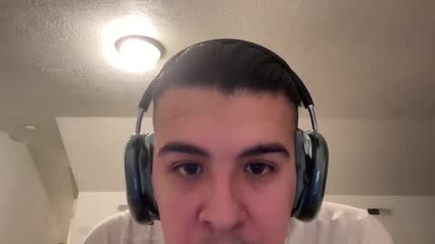 Snapshot of darekfavor12 chatting on 03/17/26, 03:33 darekfavor12 online show from 03/17/26, 03:33