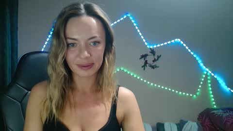 Snapshot of daria_spring chatting on 12/25/24, 08:07 Daria online show from 12/25/24, 08:07