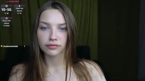 Snapshot of dariaangels chatting on 04/26/26, 06:05 dariaangels online show from 04/26/26, 06:05