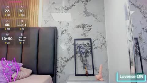        online show from 12/02/25, 07:31