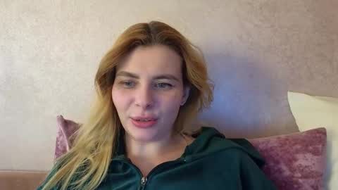 Snapshot of dariapon chatting on 02/11/25, 11:54 dariapon online show from 02/11/25, 11:54