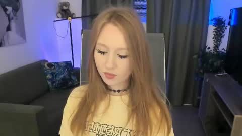 Snapshot of dariatate chatting on 07/09/26, 03:38 Daria Tate online show from 07/09/26, 03:38