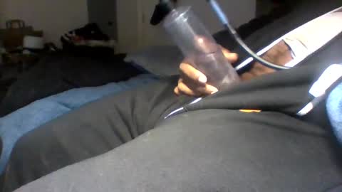 Betty and Robert Play time online show from 02/03/25, 02:58