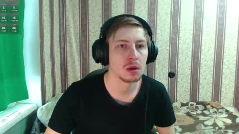 darienlarge online show from 11/11/25, 11:32