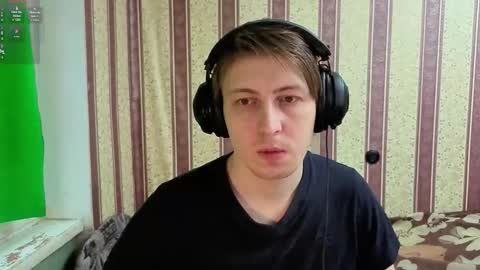 darienlarge online show from 12/16/25, 07:57