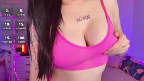 Snapshot of darinek0 chatting on 03/23/26, 04:33 Neko online show from 03/23/26, 04:33