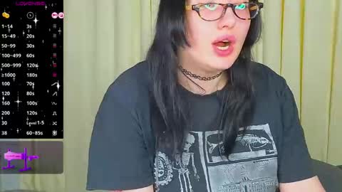 Snapshot of dario_doll_ chatting on 06/06/26, 09:14 Daria online show from 06/06/26, 09:14