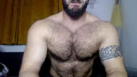 Snapshot of dariomuscle chatting on 11/29/25, 07:50 Dario online show from 11/29/25, 07:50