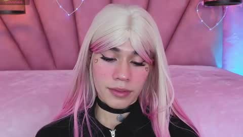 Snapshot of daripqueen chatting on 05/12/26, 01:41 DaripQueen online show from 05/12/26, 01:41