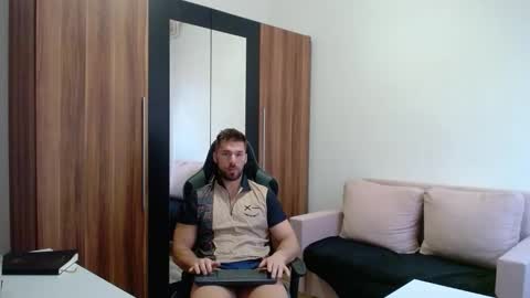 darius_94 online show from 03/09/26, 05:22