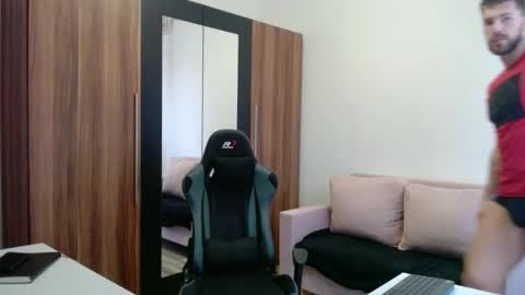 darius_94 online show from 03/16/26, 05:35