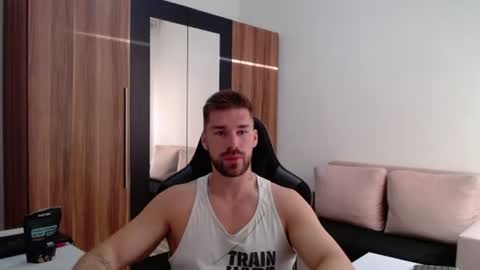 darius_94 online show from 06/29/26, 03:57