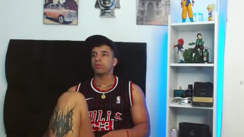 Snapshot of darius_phoenix chatting on 12/24/24, 01:50 Darius Phoenix  online show from 12/24/24, 01:50