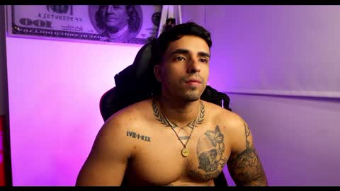 Snapshot of darius_phoenix chatting on 02/11/25, 09:53 Darius Phoenix  online show from 02/11/25, 09:53