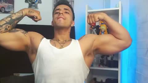 Snapshot of darius_phoenix chatting on 02/28/25, 03:15 Darius Phoenix  online show from 02/28/25, 03:15