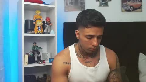 Snapshot of darius_phoenix chatting on 03/07/25, 03:51 Darius Phoenix  online show from 03/07/25, 03:51