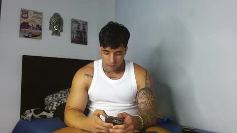 Snapshot of darius_phoenix chatting on 09/25/25, 10:35 Darius Phoenix  online show from 09/25/25, 10:35