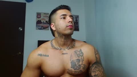 Snapshot of darius_phoenix chatting on 10/02/25, 10:28 Darius Phoenix  online show from 10/02/25, 10:28
