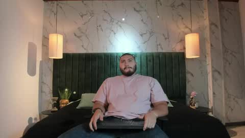 Snapshot of darius_wolfe chatting on 04/20/26, 11:13 Darius online show from 04/20/26, 11:13