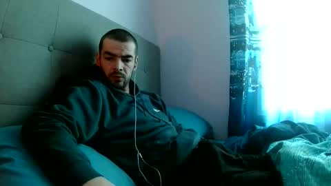 Snapshot of dark377 chatting on 03/28/26, 02:27 dark377 online show from 03/28/26, 02:27