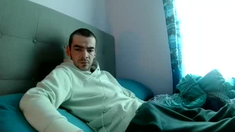 Snapshot of dark377 chatting on 04/05/26, 02:14 dark377 online show from 04/05/26, 02:14