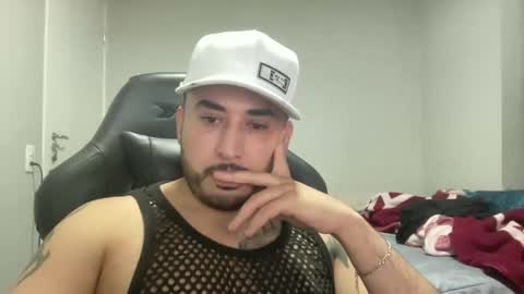 dark704996 online show from 03/06/26, 06:32