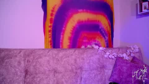 Dark online show from 11/28/25, 02:09