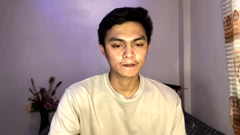 Snapshot of dark_angel69x chatting on 02/20/25, 07:55 Guile online show from 02/20/25, 07:55