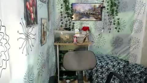 yushico online show from 02/24/25, 02:51