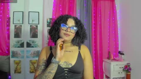 dark_flama online show from 10/15/25, 12:05