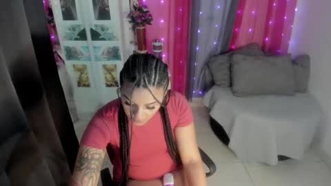 dark_flama online show from 11/25/25, 06:30