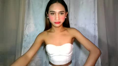 LIANNA online show from 01/13/25, 05:12