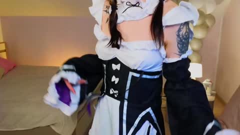 Lola online show from 01/31/25, 09:59