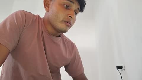 Snapshot of dark_loving chatting on 04/24/26, 05:15 dark loving online show from 04/24/26, 05:15