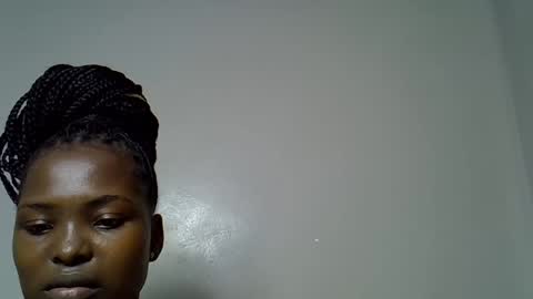 dark_lovly online show from 01/12/26, 01:16