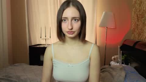 Emily online show from 04/17/26, 07:33