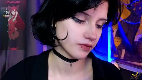 Snapshot of dark_vamp_ chatting on 12/11/24, 12:23 Vamp  online show from 12/11/24, 12:23