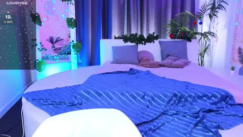 Snapshot of dark_vamp_ chatting on 12/22/24, 03:33 Vamp  online show from 12/22/24, 03:33