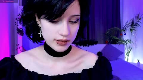 Snapshot of dark_vamp_ chatting on 12/25/24, 09:00 Vamp  online show from 12/25/24, 09:00