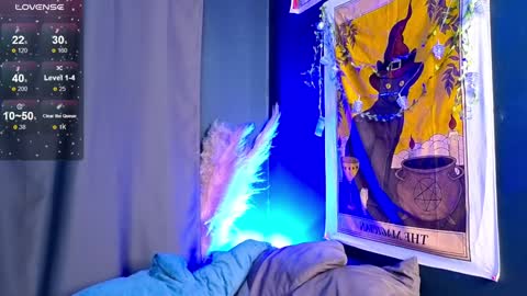 Snapshot of dark_vamp_ chatting on 12/30/24, 12:00 Vamp  online show from 12/30/24, 12:00