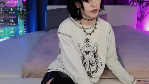 Snapshot of dark_vamp_ chatting on 01/20/25, 05:06 Vamp  online show from 01/20/25, 05:06