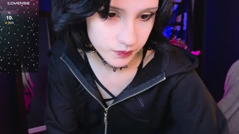 Snapshot of dark_vamp_ chatting on 01/30/25, 11:55 Vamp  online show from 01/30/25, 11:55