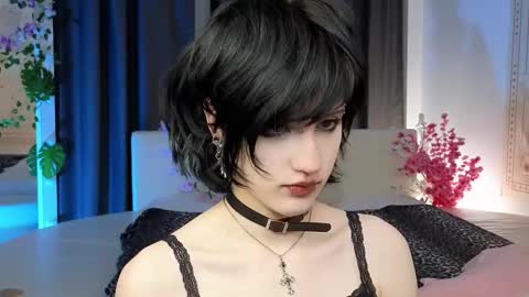 Snapshot of dark_vamp_ chatting on 03/01/25, 06:32 Vamp  online show from 03/01/25, 06:32