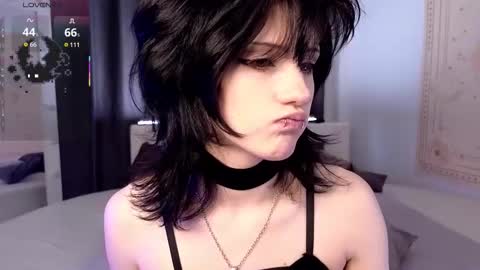 Snapshot of dark_vamp_ chatting on 09/15/25, 07:41 Vamp  online show from 09/15/25, 07:41