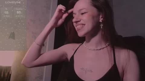 Snapshot of dark_witch_ chatting on 12/14/25, 12:21 Alice online show from 12/14/25, 12:21